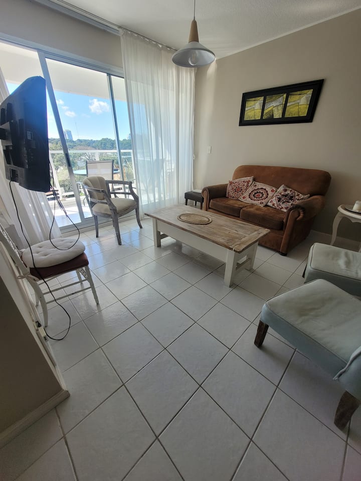 Apartamento Frente Al Mar Lincoln Parada 18 Mansa - Uruguay