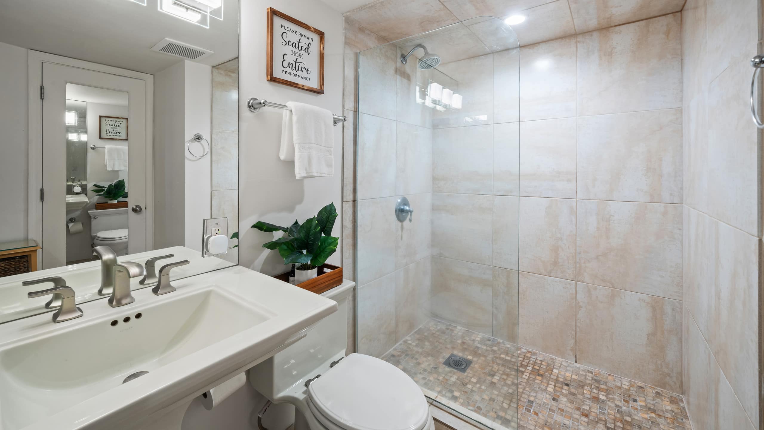 Condo in Wailuku · ★5.0 · 2 bedrooms · 3 beds · 2 baths - Image 23