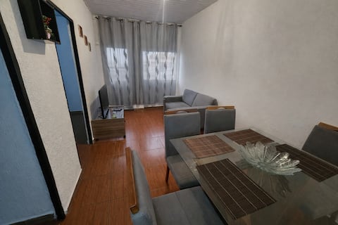 Imóvel de sucesso: Comfortable House with Garage 1 min from the Expressway em Contagem