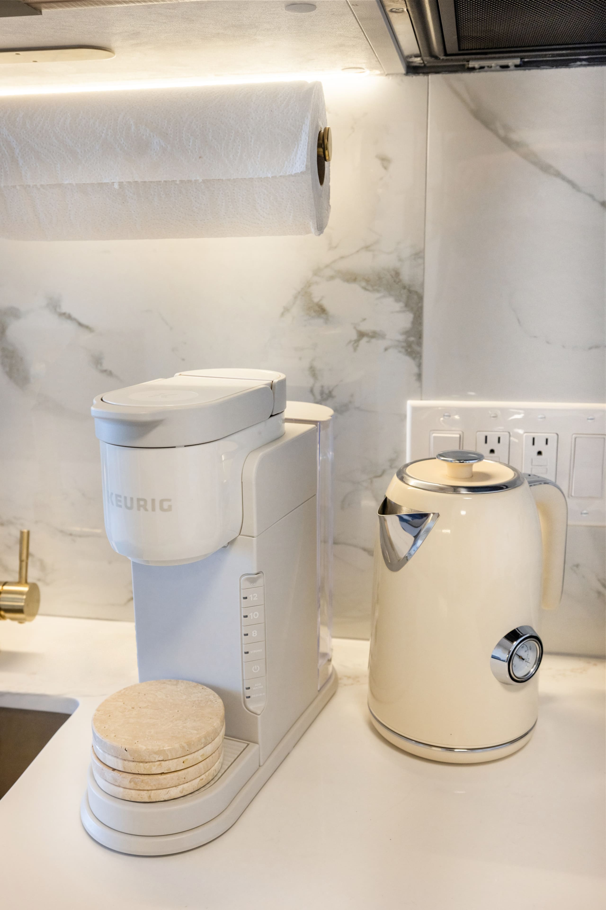 Condo in Honolulu · ★5.0 · 1 bedroom · 2 beds · 1 private bath - Image 21
