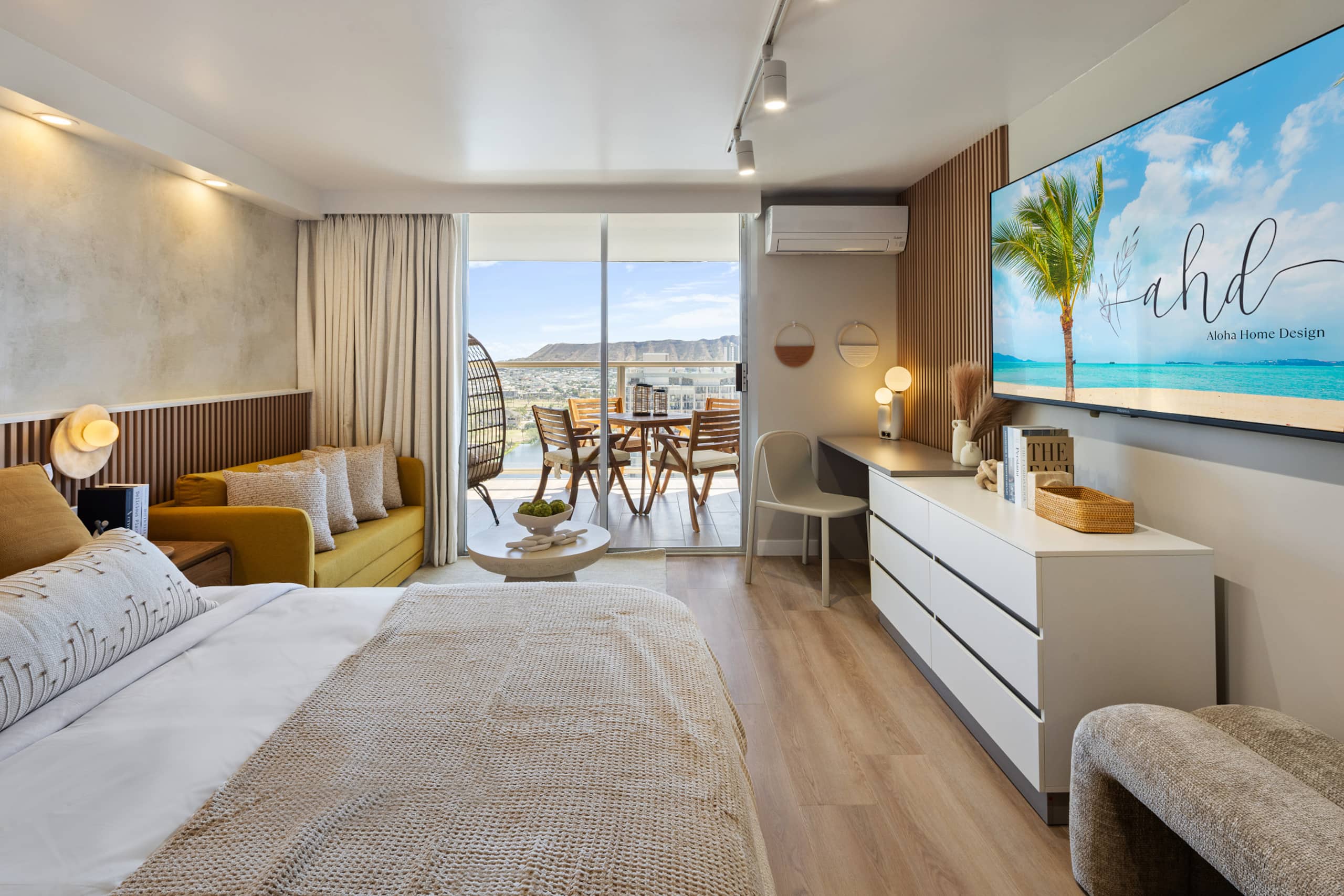 Luxury Oceanview Retreat with Panoramic Views - Image 38