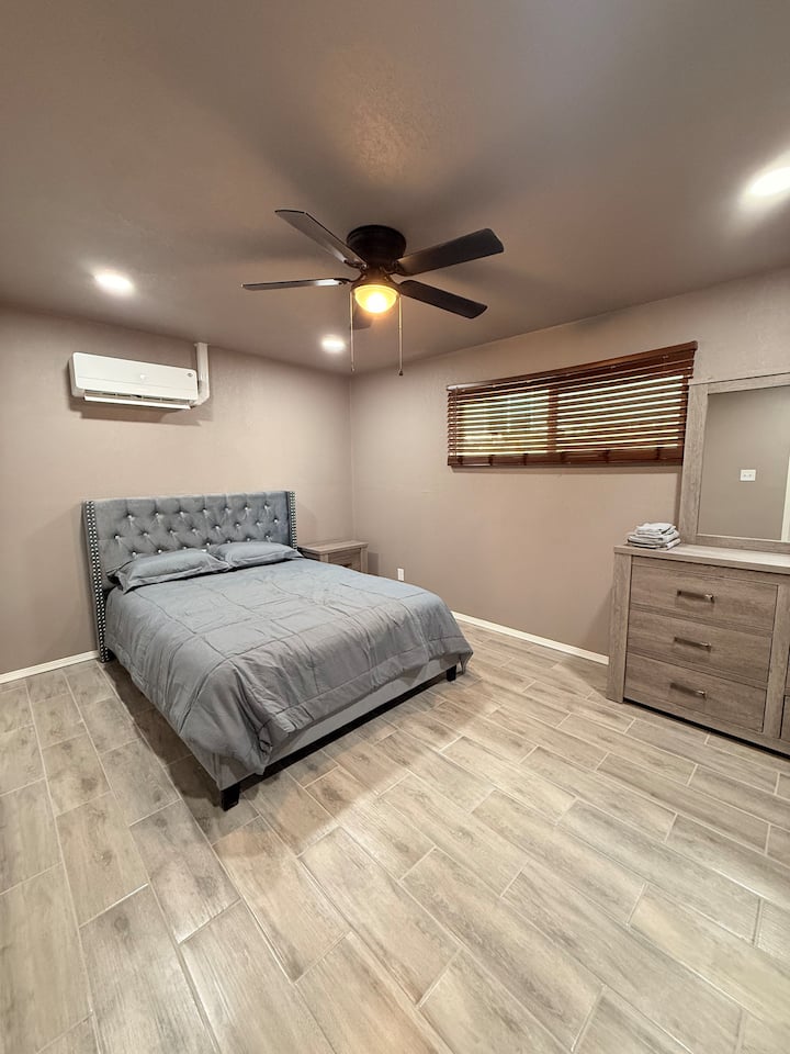 Spacious 2 Bedroom 2 Full Bath - El Paso, TX