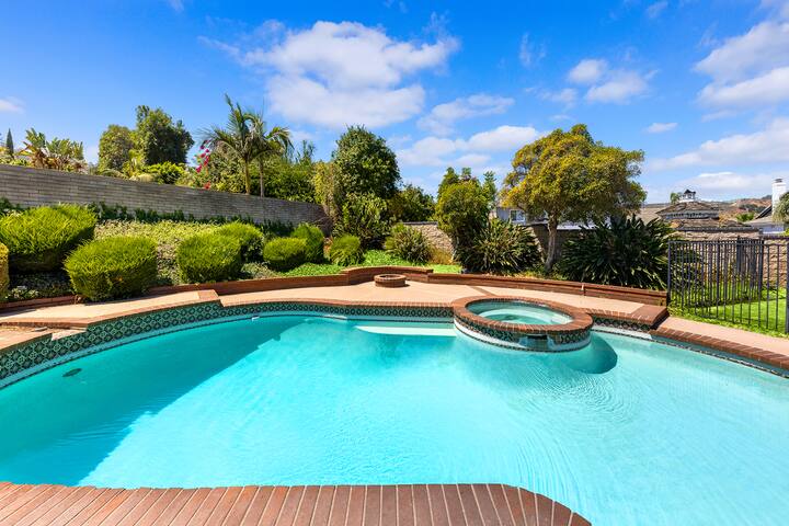 *Hacienda Pool Villa | 5BR-4BA gallery image 4