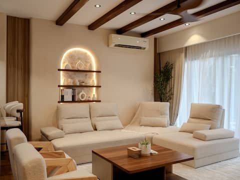 My Villa Noa • Villa in the Sky with Pool Access