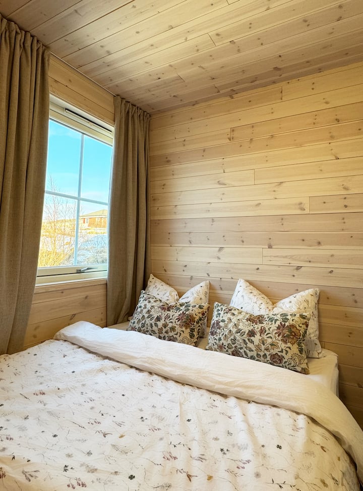 غرفة النوم 1