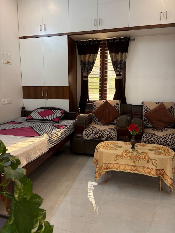 Peaceful And Relaxing Home Stay - Tirupati
