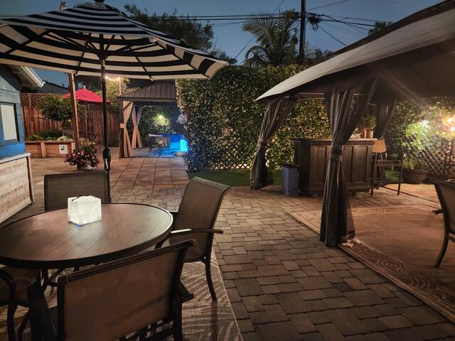 Superhost Private Craftsman Home with Ocean Breeze gallery image 4