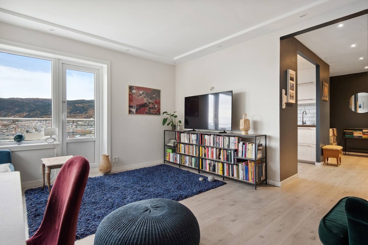 Curated visual reference: Fresh Look at Fantastic Apartment With Sea View In Laksevåg