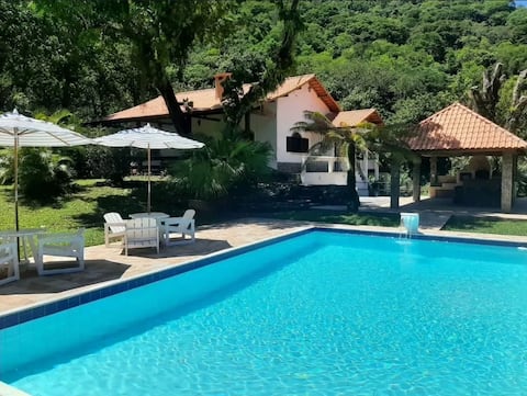 Popular Airbnb listing: Libelula. Cachoeiras Getaway or Birthday is here! in Cachoeiras De Macacu