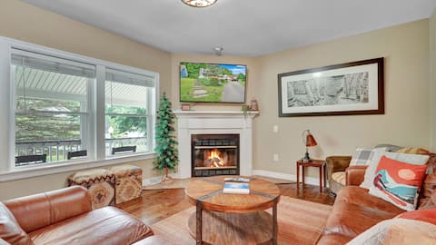 Top performing Airbnb: Ellicottville Village Home in Ellicottville
