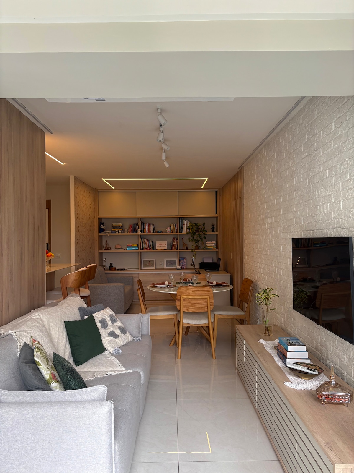 Anúncio popular: Modern apartment in Barra em Barra Da Tijuca