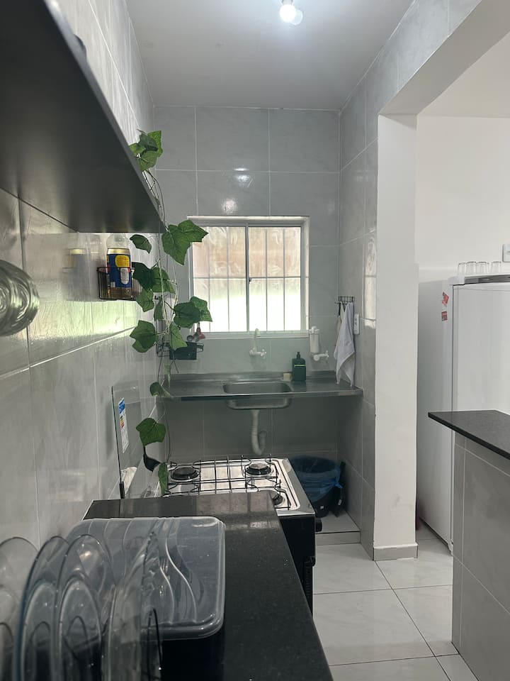 Ap Térreo, Próx Ao Centro E Aos Shoppings De The - Teresina