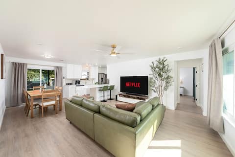 Popular Airbnb listing: Close to BMT+2 KING+Arcade Games+Grill+Sleeps 9 in Woodlawn Hills/ Ingram Hills
