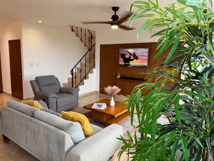 Cozy 2br Apartment W/ocean Access & Snorkel Spot - 科蘇梅爾島