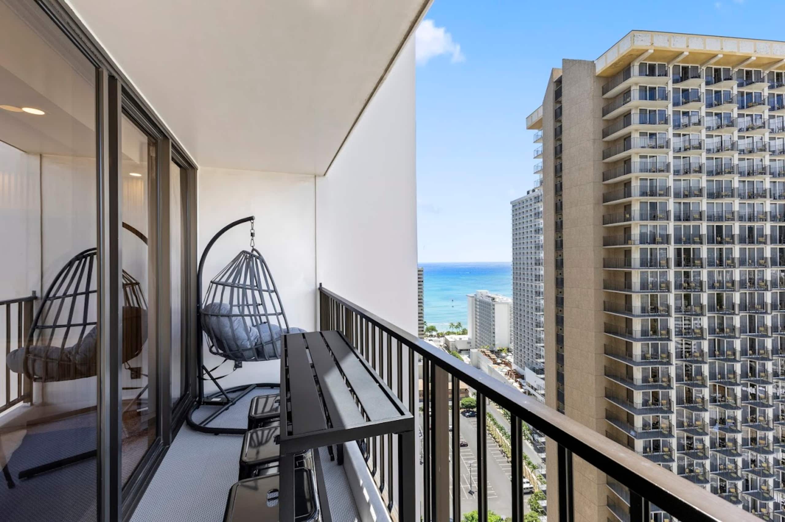 29FL-Upscale City & Ocean View-1BR Condo w/Parking - Image 41