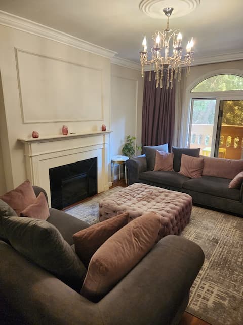 3 BDRM. in dokki (5 min. to zamalek & downtown)
