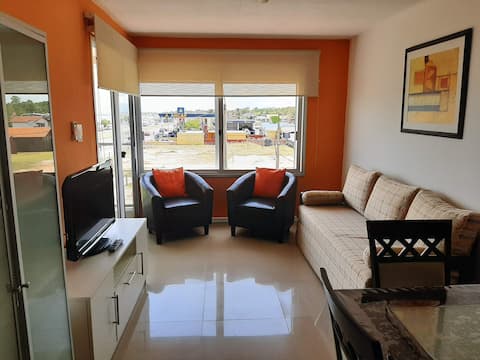 Propiedad de Airbnb exitosa: Beautiful oceanfront apartment en Piriápolis