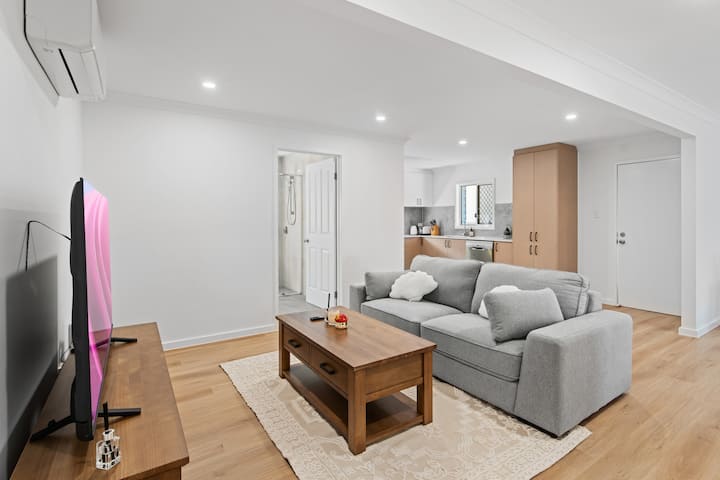 Private Comfort | Two Beds In Master | Near Rbwh - 米爾頓