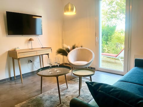 Popular Airbnb listing: Villa "Bois Marin" – Golf, beaches - Saint Palais in Saint Palais Sur Mer