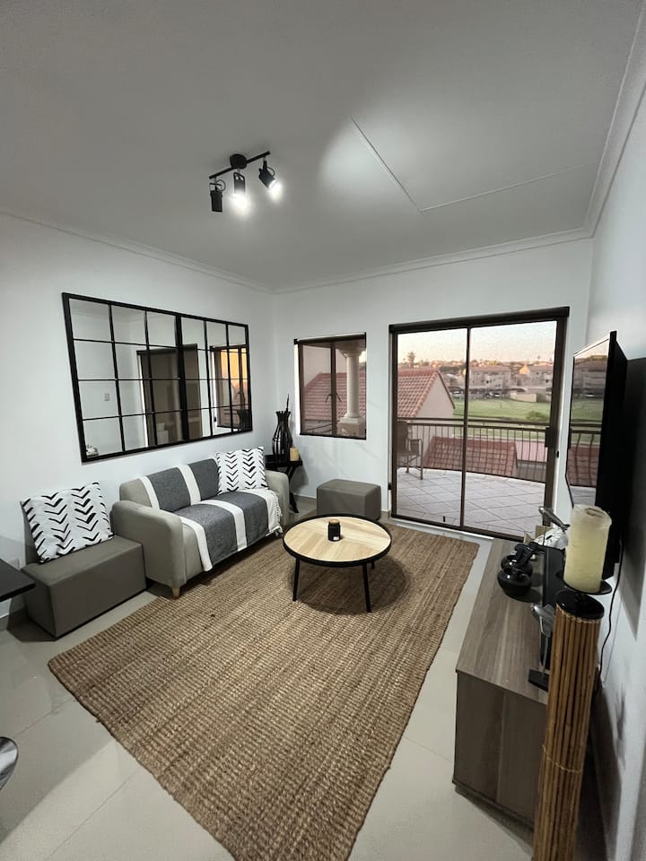 The Getaway
 8 Mins From Or Tambo International - Kempton Park