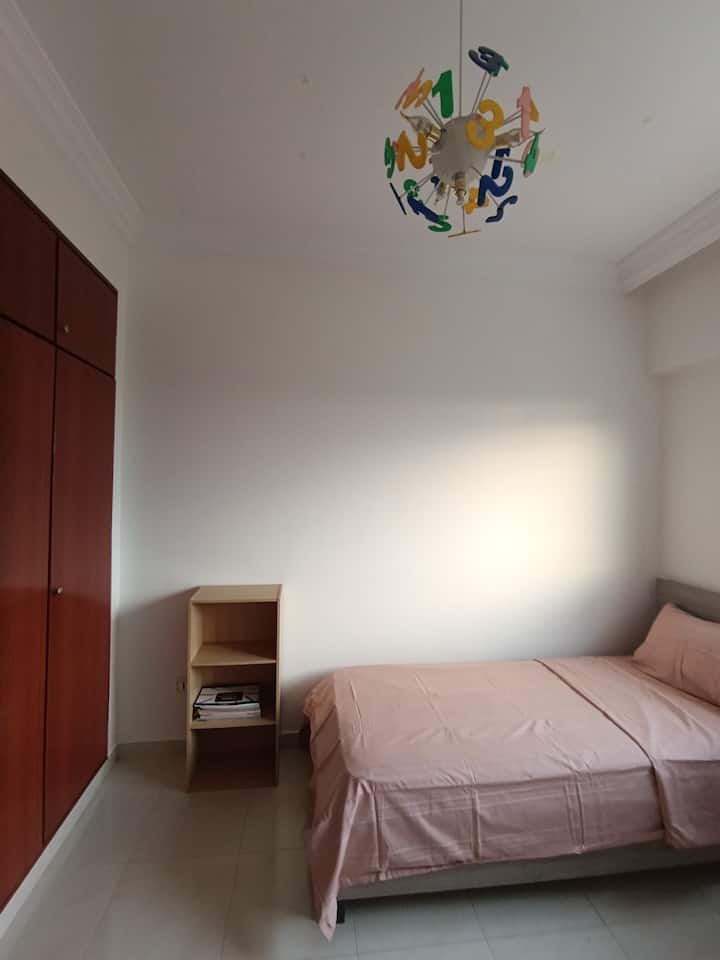 საძინებელი 2