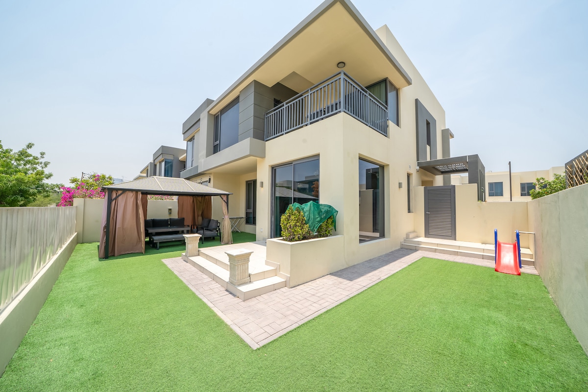 New Arabian Dubai Hills Villa Maple 1 -4BR & 1Maid