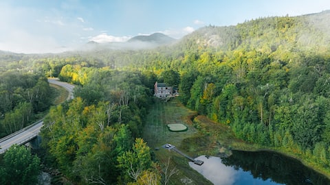 Woodstock Waters Estate ~Golf~River & Pond~HotTub