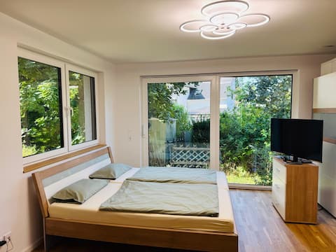 Modern, well-kept bright new building apartment
