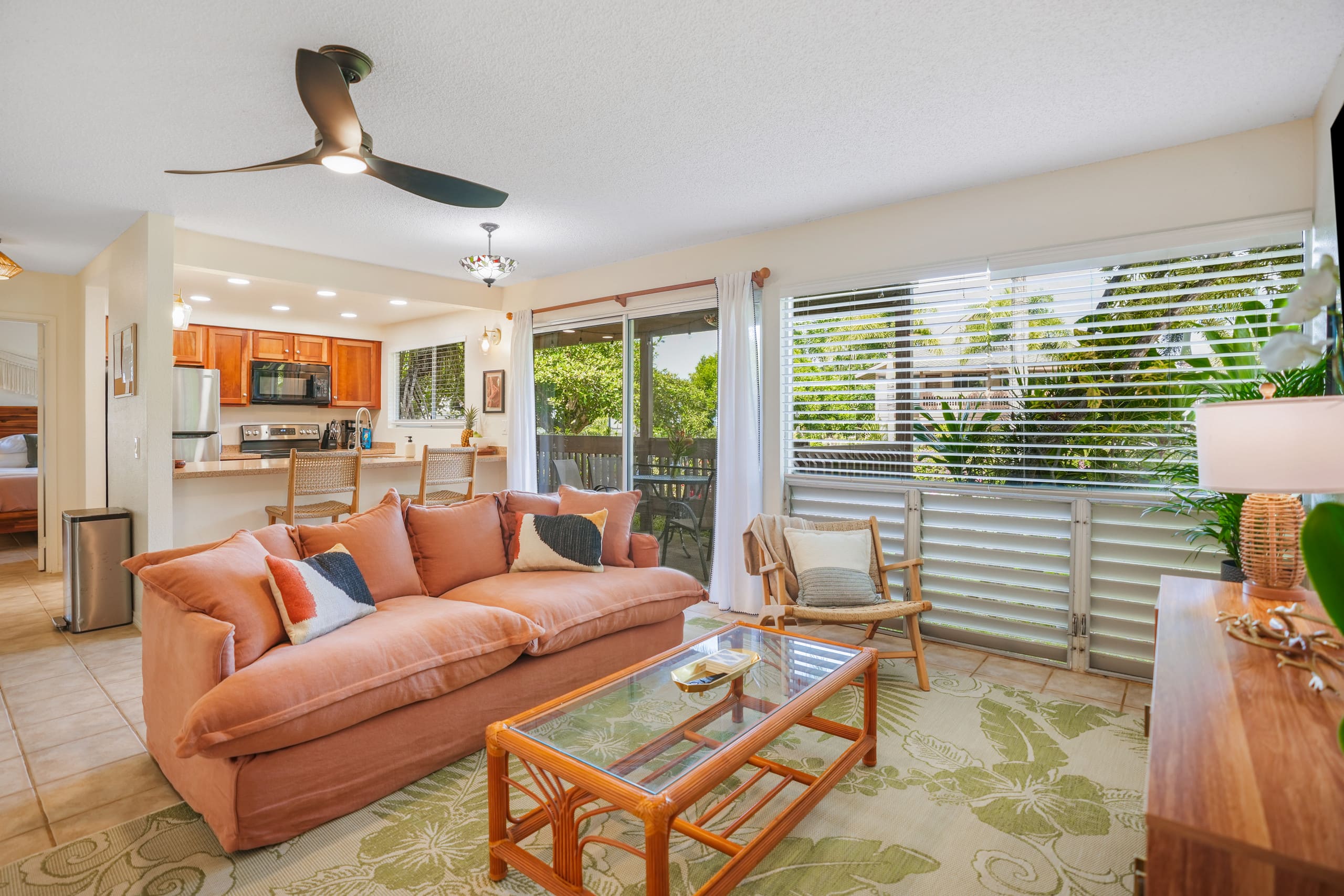 NEW island getaway w/AC, Pool, Hot Tub - Main photo