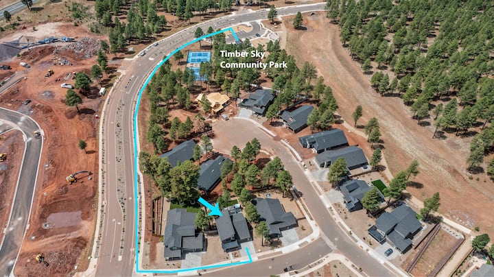 Aerial — pickleball courts directions
