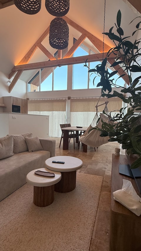 Nice house with balneotherapy bath, close to the sea.