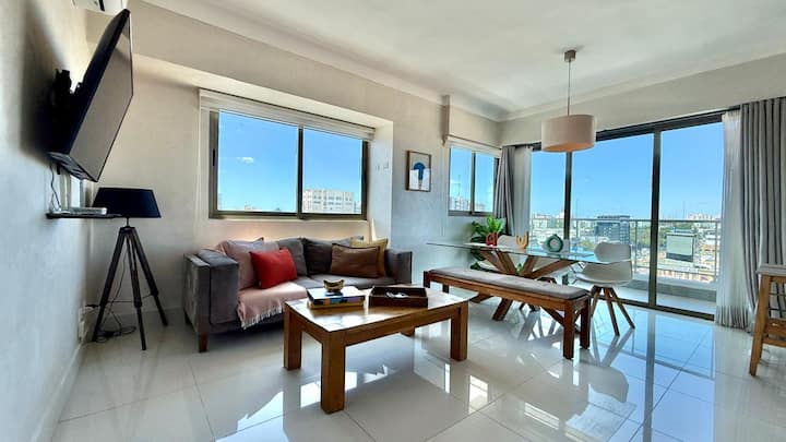 Modern Condo | Ocean View + Rooftop Pool | 2 Bath - Santo Domingo