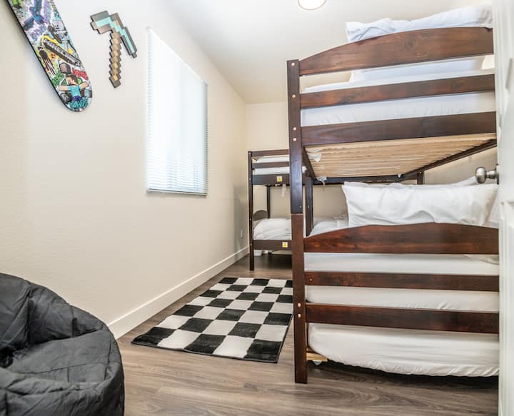 Remodeled Family Retreat 15ppl - Page, AZ