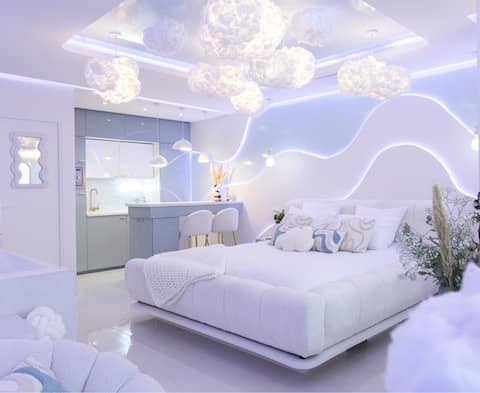 Clouds & Enigma – 5* experience 20 min from Paris