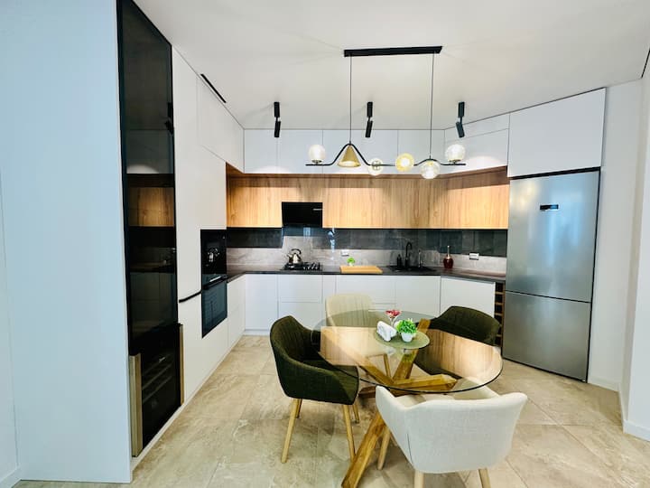 Cozy Flat In The City Centre - Batumi