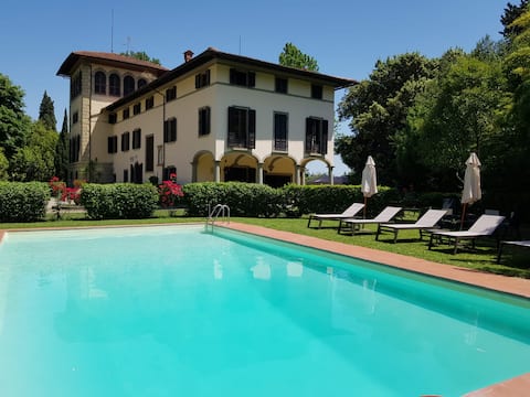 Villa di Lucciano | Luxury Tuscan Wine Estate