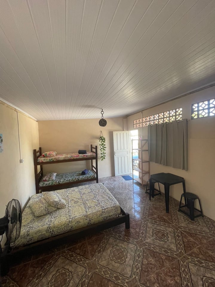 Casa Em Guaratuba
Grilo Astral (Quit 02) - Guaratuba