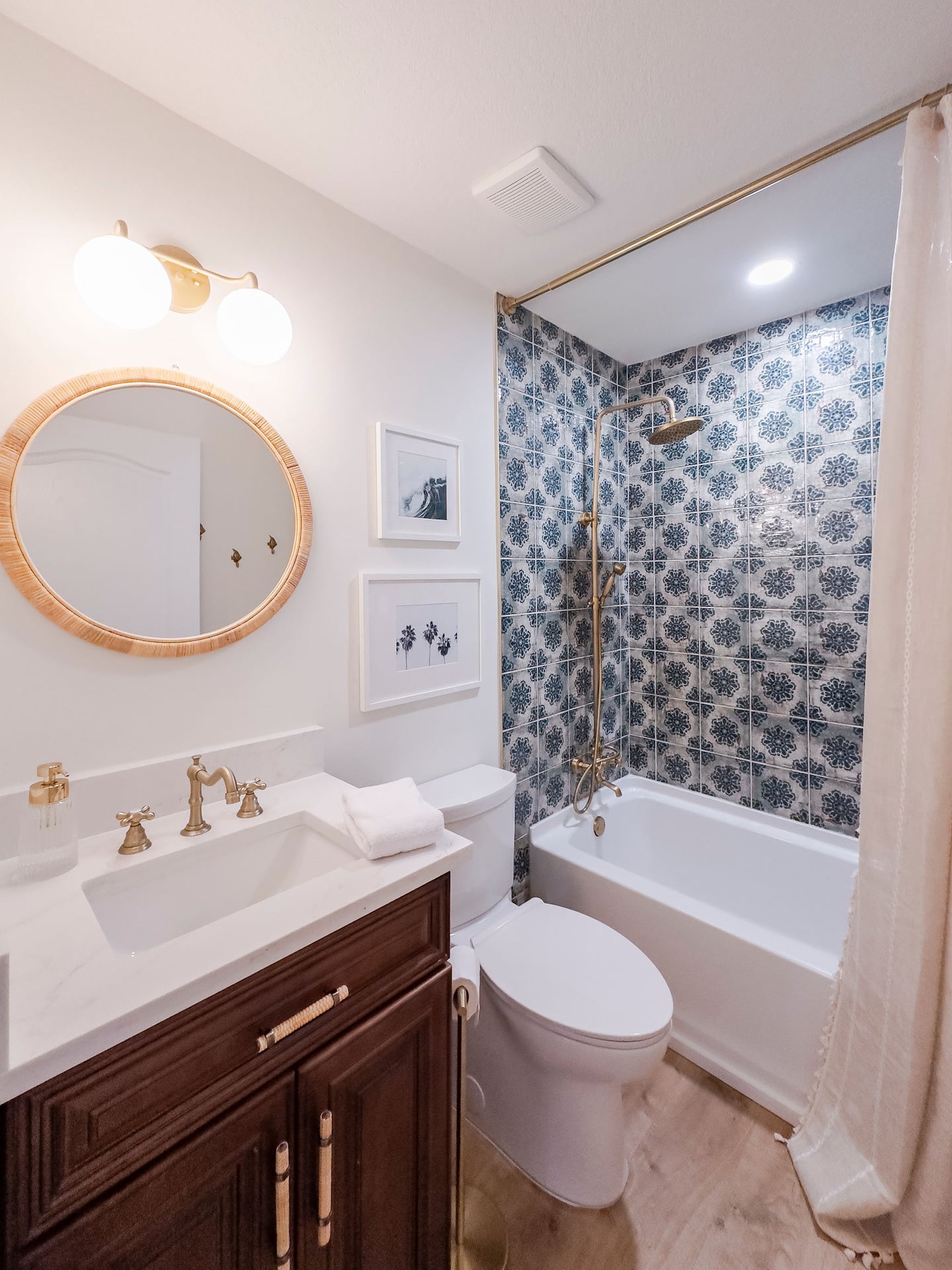 Full bathroom 2, Luxury Beach Haven, Palm Coast, Florida
