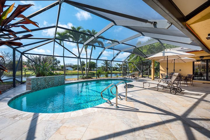 Beautiful Home With Pool Near Beach - Delray Beach, FL