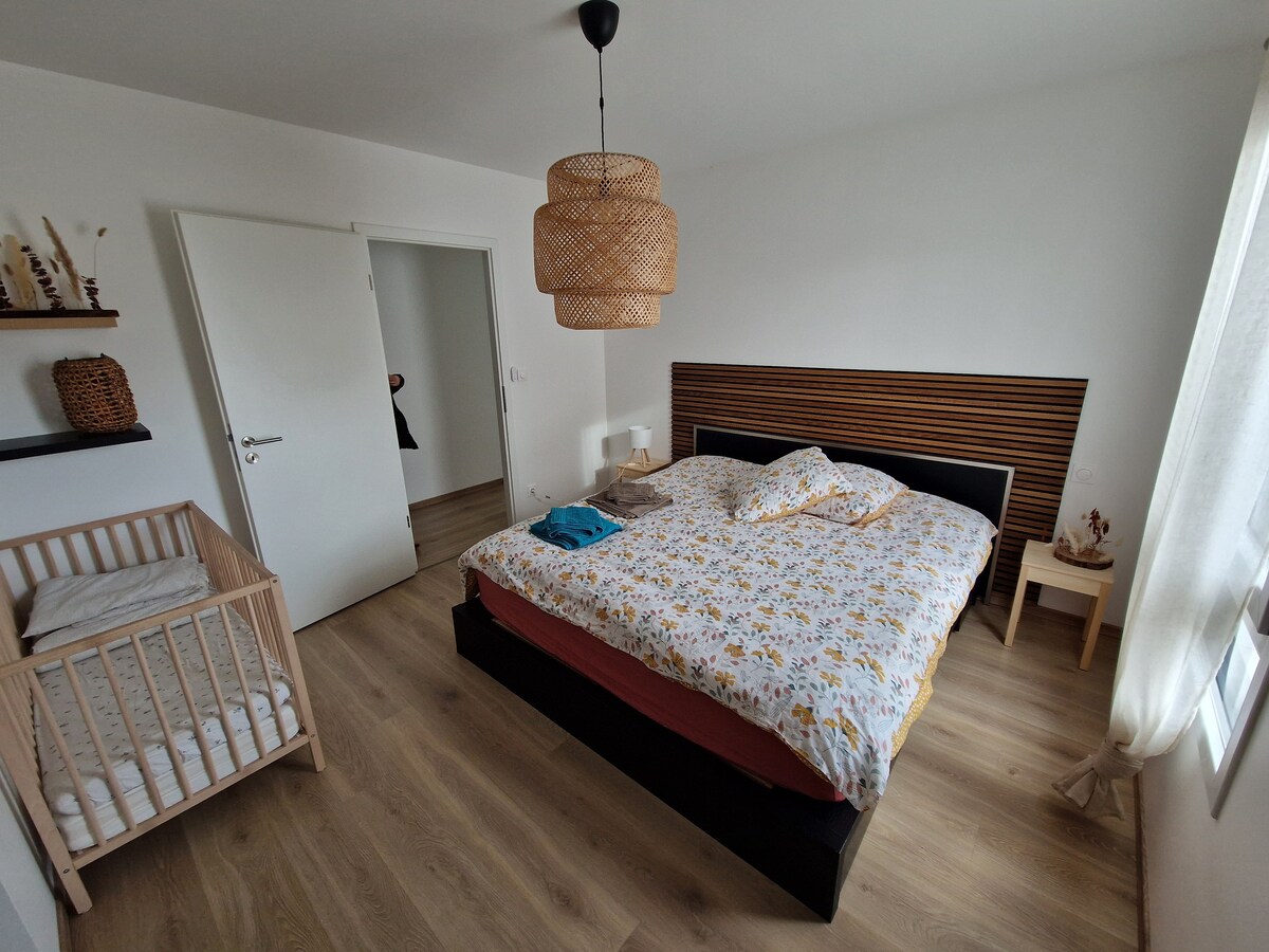 საძინებელი 1