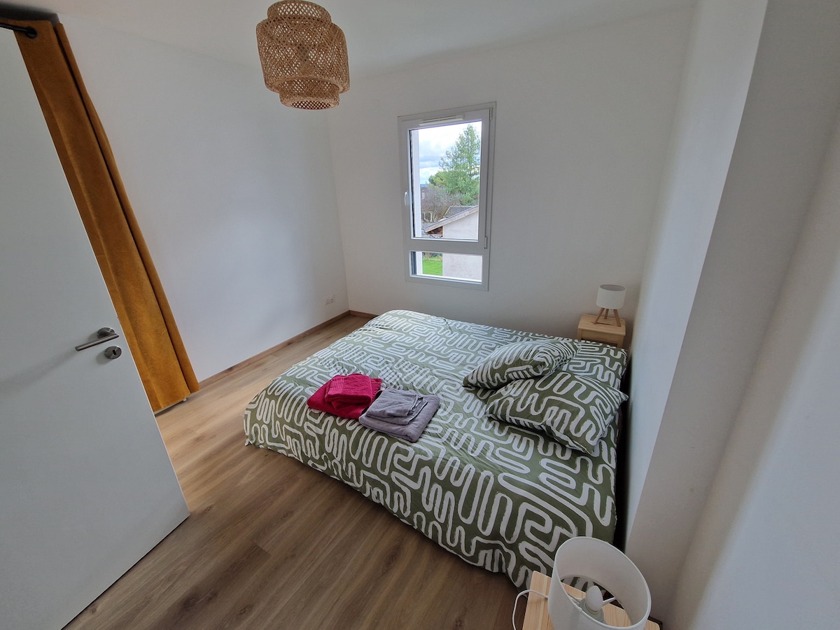 საძინებელი 2