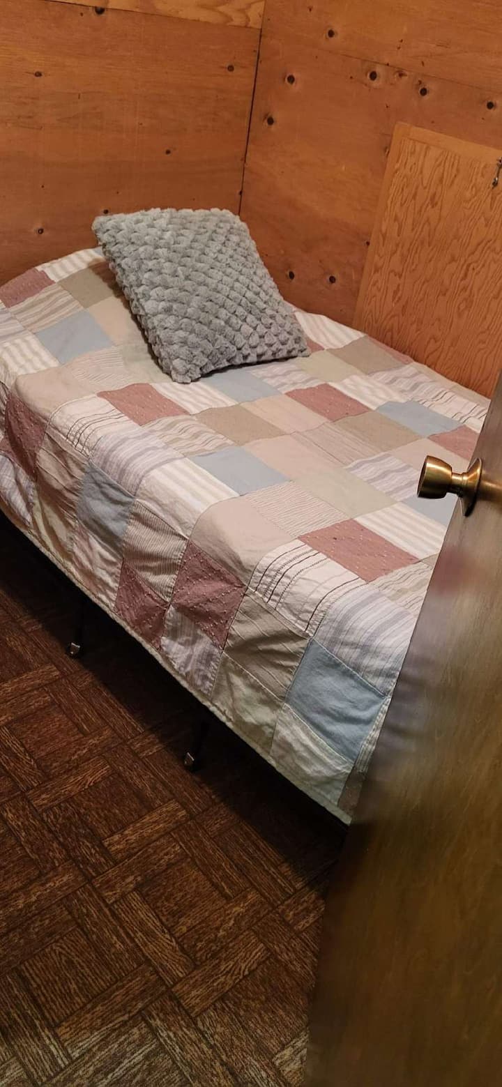 საძინებელი 3