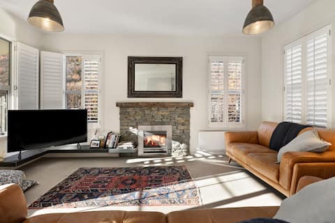 Successful Airbnb property: Fletcher Cottage - Original in Otago