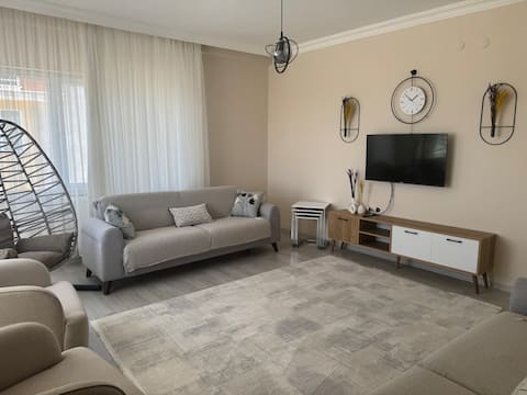 Peaceful & Spacious Family Apartment