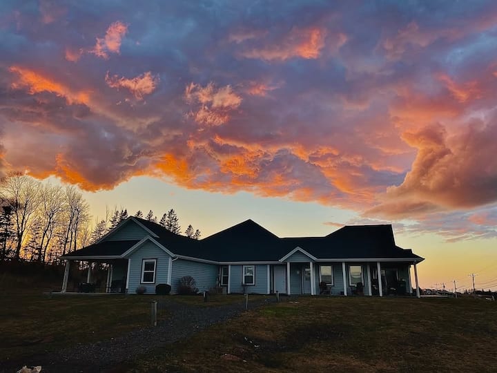 Cozy Dwelling @ Schoolhouse Lane - Prince Edward Island