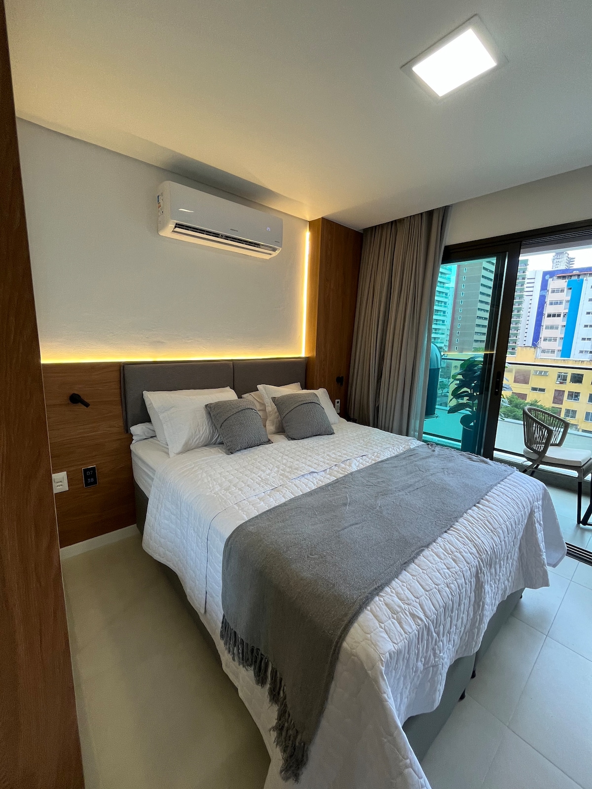 Foto do anúncio de Flat no Meireles próx. Beira Mar em Meireles, Fortaleza