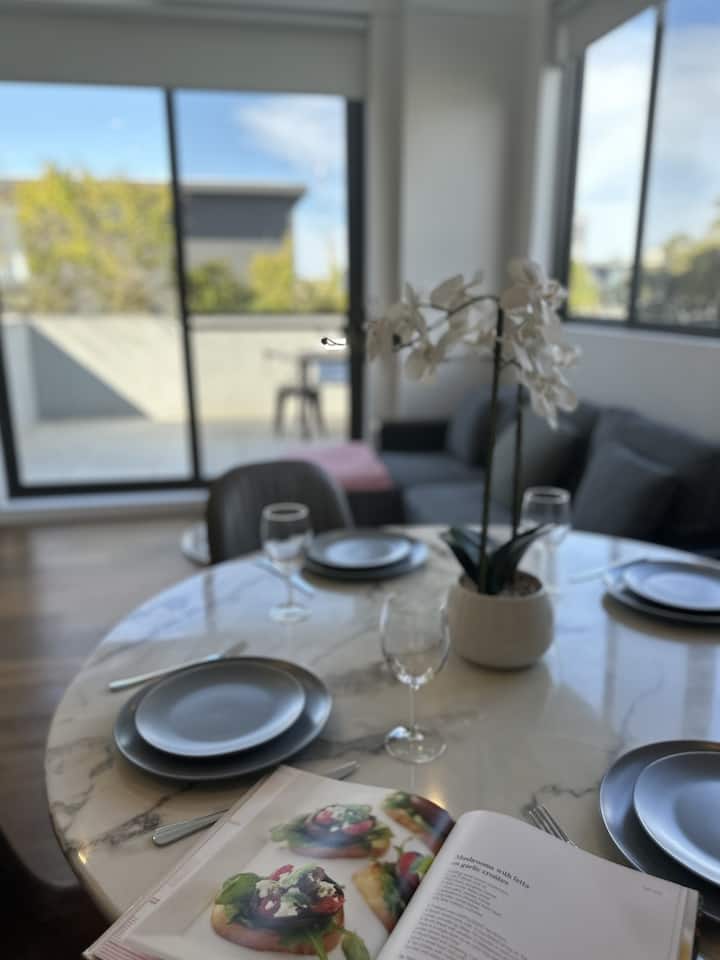 A Cozy Tranquil Retreat @ Epping Near Macquarie - Hornsby