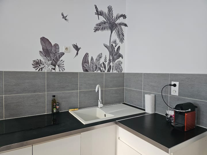 L'essentiel -Studio Simple & Lumineux Plein Centre - Arbois