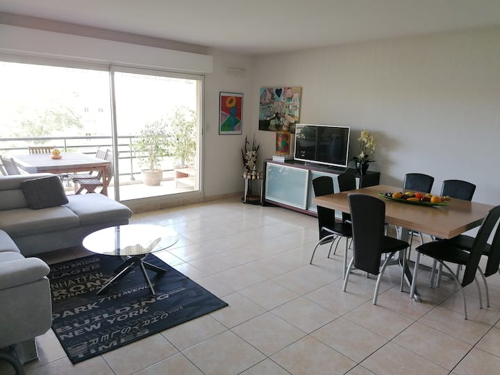 Vaste Appartement Lumineux Proche Mer Et Port - Cap Estérel