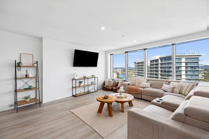 Fabio’s Place In Surfers Paradise - Broadbeach